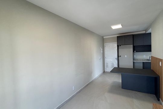 Sala de apartamento à venda com 2 quartos, 56m² em Parque das Nações, Santo André