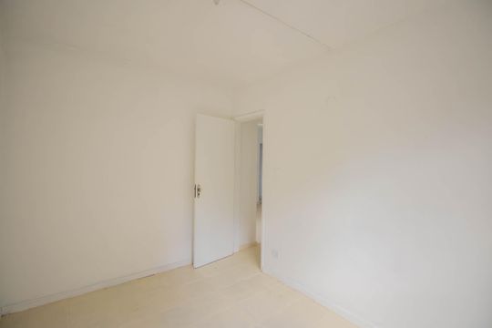 Quarto 1 de apartamento para alugar com 2 quartos, 65m² em Colubandê, São Gonçalo