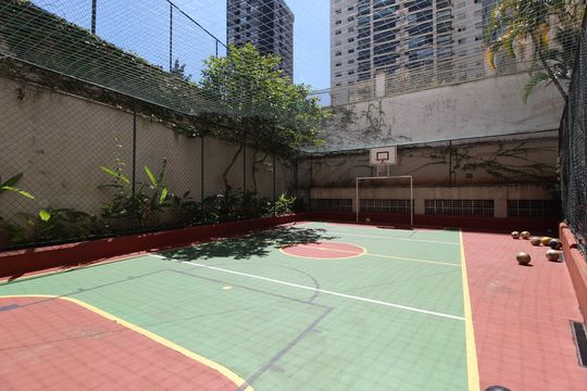 Área Comum - Quadra de apartamento à venda com 2 quartos, 111m² em Vila Nova Conceição, São Paulo