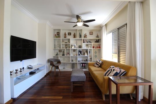 Sala de apartamento à venda com 2 quartos, 111m² em Vila Nova Conceição, São Paulo