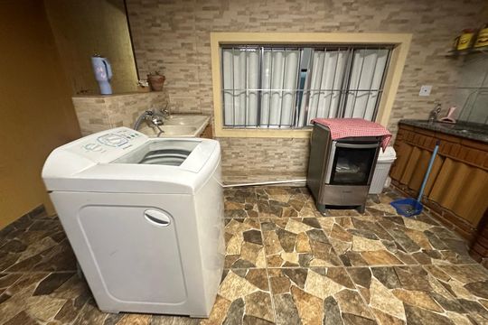 Casa para alugar com 4 quartos, 120m² em Parque Viana, Barueri