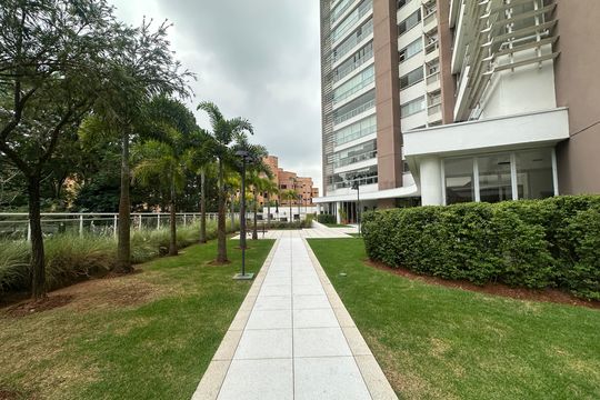 Área comum de apartamento à venda com 3 quartos, 196m² em Empresarial 18 do Forte, Barueri