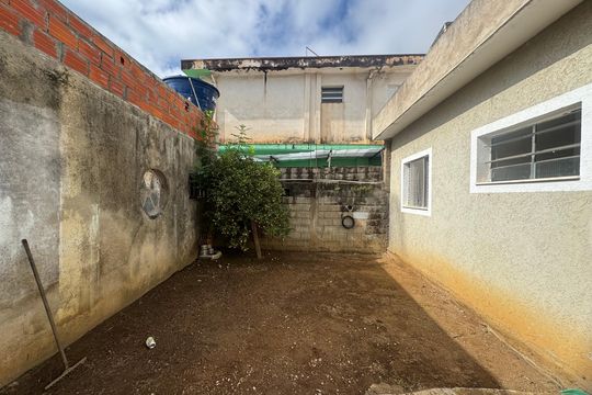 Quintal de casa para alugar com 2 quartos, 400m² em Cidade Soberana, Guarulhos