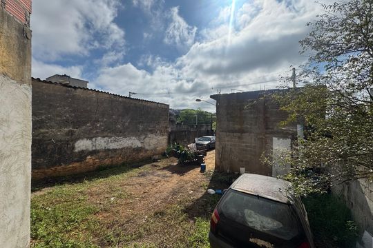 Quintal de casa para alugar com 2 quartos, 400m² em Cidade Soberana, Guarulhos
