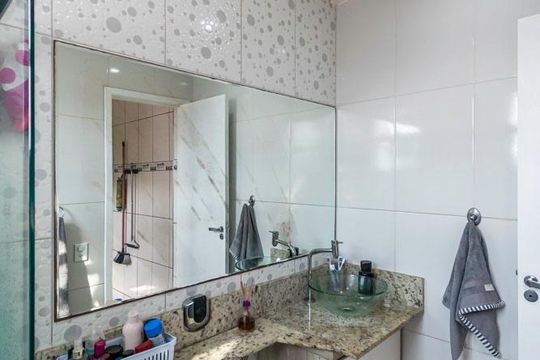 Banheiro 1 de apartamento à venda com 3 quartos, 80m² em Vista Alegre, Rio de Janeiro