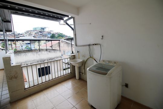Área de Serviço de casa à venda com 2 quartos, 200m² em Olaria, Rio de Janeiro