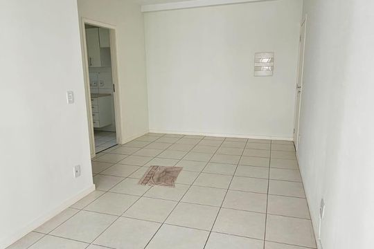 Sala de apartamento à venda com 2 quartos, 54m² em Caxambu, Jundiaí