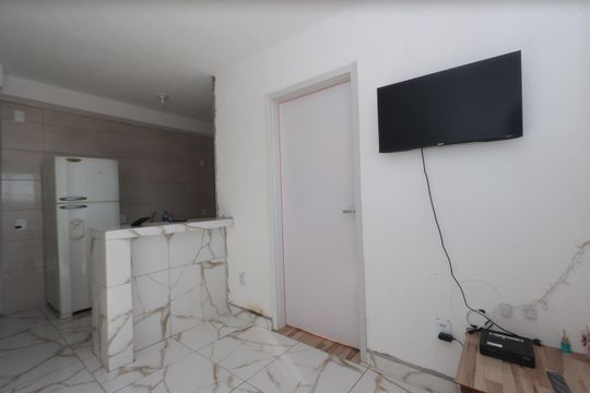 Sala de apartamento à venda com 2 quartos, 35m² em Fazenda da Juta, São Paulo