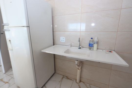 Cozinha de apartamento à venda com 2 quartos, 35m² em Fazenda da Juta, São Paulo
