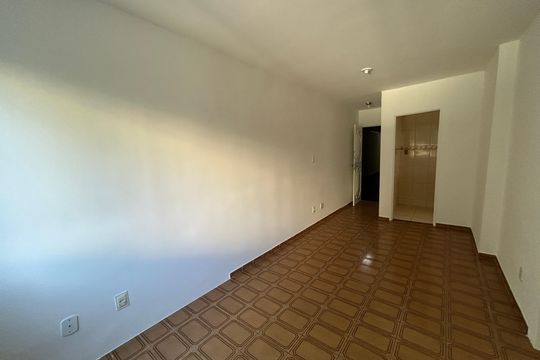 Sala de apartamento à venda com 2 quartos, 57m² em Tomás Coelho, Rio de Janeiro