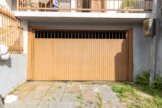 Casa à venda com 4 quartos, 200m² em Partenon, Porto Alegre