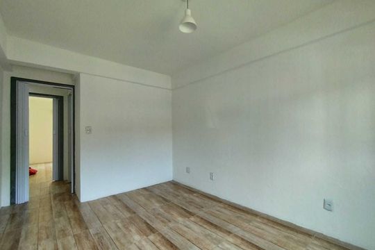 Quarto 1 de apartamento para alugar com 2 quartos, 70m² em Rincão, Novo Hamburgo