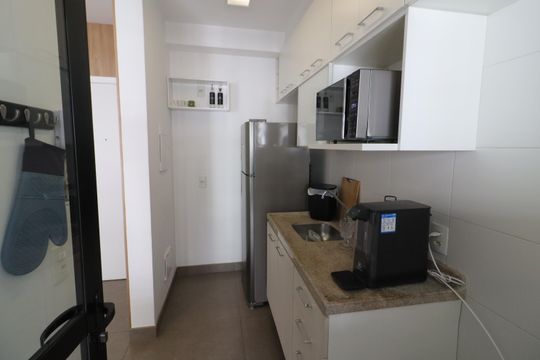 Cozinha de apartamento à venda com 1 quarto, 41m² em Continental, Osasco