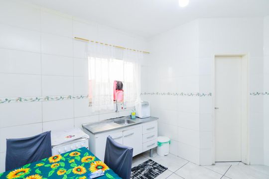 Cozinha de casa para alugar com 3 quartos, 86m² em Portal dos Gramados, Guarulhos