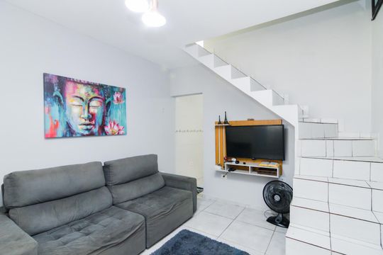 Casa para alugar com 3 quartos, 86m² em Portal dos Gramados, Guarulhos