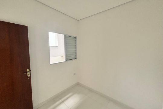 Quarto 1 de apartamento à venda com 2 quartos, 37m² em Parque Boturussu, São Paulo