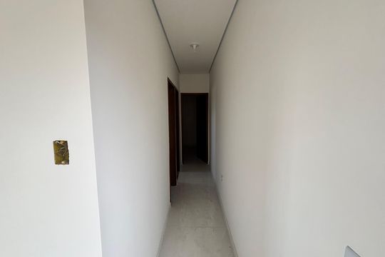 Corredor de apartamento à venda com 2 quartos, 44m² em Parque Boturussu, São Paulo