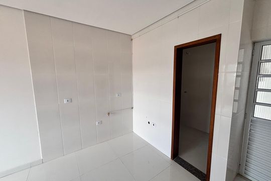 Cozinha de apartamento à venda com 2 quartos, 38m² em Parque Boturussu, São Paulo