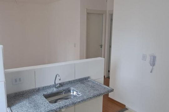 Cozinha de apartamento à venda com 2 quartos, 42m² em Trevo, Belo Horizonte