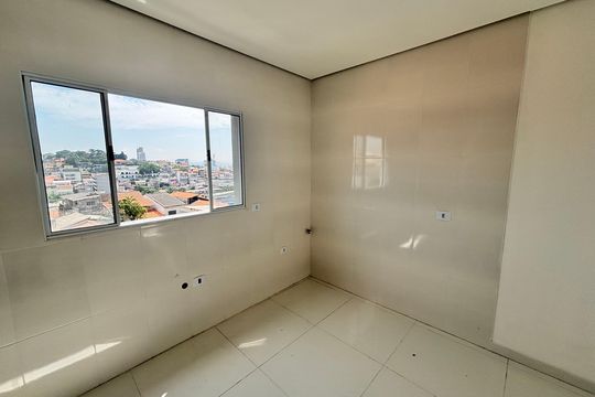 Cozinha de apartamento à venda com 2 quartos, 45m² em Parque Boturussu, São Paulo