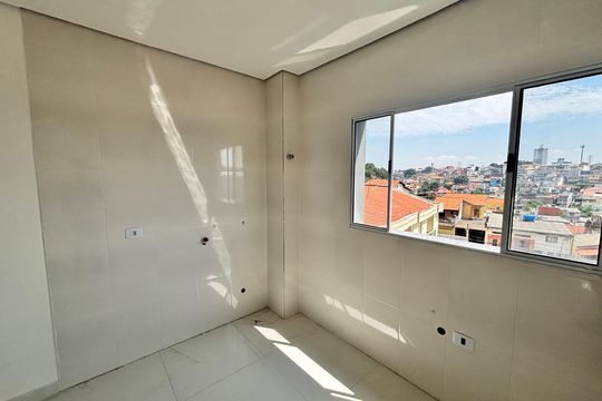 Cozinha de apartamento à venda com 2 quartos, 45m² em Parque Boturussu, São Paulo
