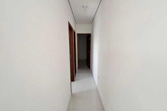 Corredor de apartamento à venda com 2 quartos, 45m² em Parque Boturussu, São Paulo