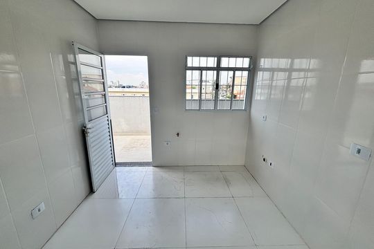 Cozinha de apartamento à venda com 2 quartos, 34m² em Parque Boturussu, São Paulo