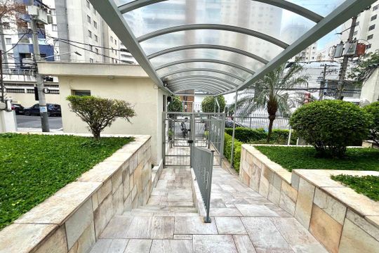 Entrada de apartamento à venda com 2 quartos, 65m² em Parque Imperial, São Paulo