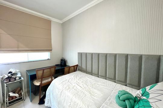 Apartamento à venda com 3 quartos, 60m² em Planalto, Belo Horizonte