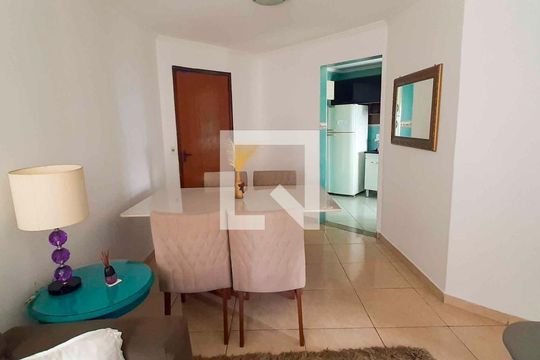 Apartamento para alugar com 2 quartos, 53m² em Padroeira, Osasco