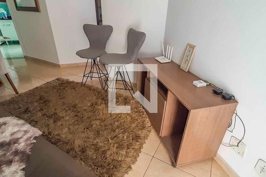 Apartamento para alugar com 2 quartos, 53m² em Padroeira, Osasco