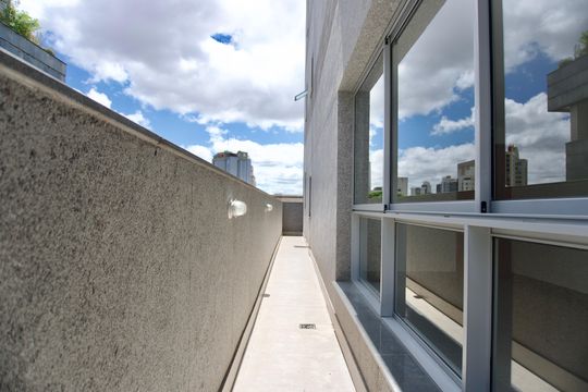 Varanda de apartamento à venda com 2 quartos, 105m² em Funcionários, Belo Horizonte
