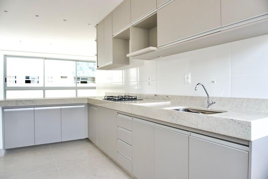 Cozinha e Área de Serviço de apartamento à venda com 2 quartos, 105m² em Funcionários, Belo Horizonte
