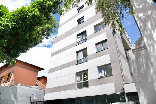 Apartamento à venda com 2 quartos, 65m² em Funcionários, Belo Horizonte