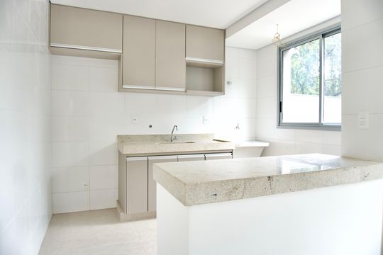 Apartamento à venda com 2 quartos, 65m² em Funcionários, Belo Horizonte