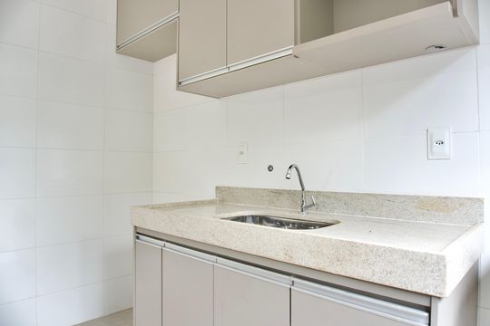 Apartamento à venda com 2 quartos, 65m² em Funcionários, Belo Horizonte