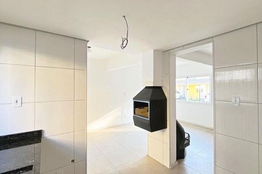 Cozinha de casa de condomínio para alugar com 3 quartos, 135m² em Hípica, Porto Alegre