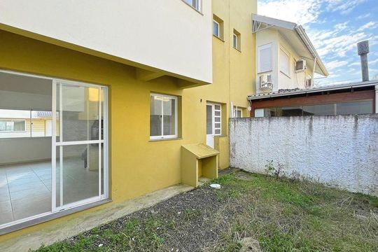 Área Externa de casa de condomínio para alugar com 3 quartos, 135m² em Hípica, Porto Alegre