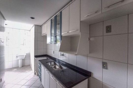 Cozinha de apartamento para alugar com 3 quartos, 98m² em Ipanema, Porto Alegre