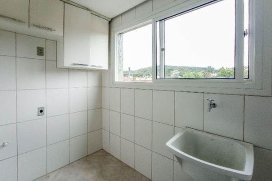 Área de serviço de apartamento para alugar com 3 quartos, 98m² em Ipanema, Porto Alegre