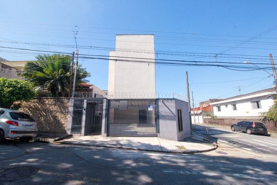 Placa instalada em 27/03/2026 com o código VAIO-866 de apartamento à venda com 2 quartos, 41m² em Jardim Stella, Santo André