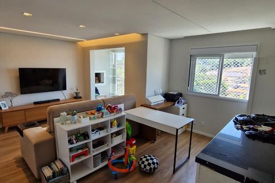 Apartamento à venda com 3 quartos, 81m² em Vila Isa, São Paulo