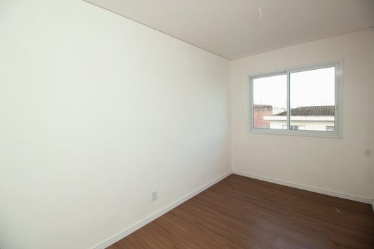 Sala de apartamento à venda com 2 quartos, 41m² em Jardim Stella, Santo André