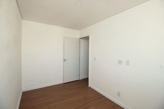 Quarto 1 de apartamento à venda com 2 quartos, 41m² em Jardim Stella, Santo André
