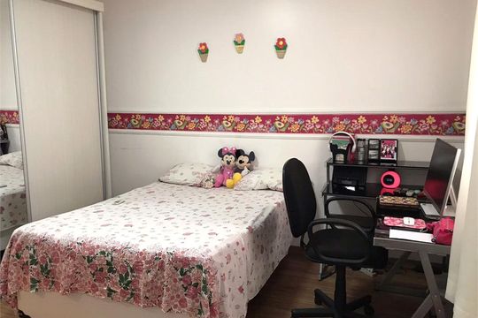 Casa à venda com 3 quartos, 152m² em Vila Curuçá, Santo André