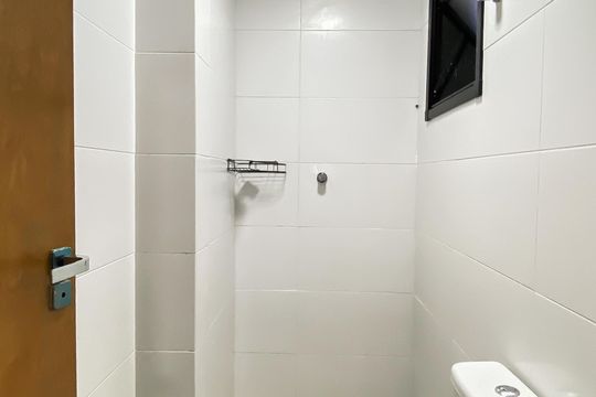 Banheiro de apartamento à venda com 1 quarto, 30m² em Penha de França, São Paulo