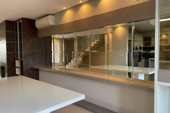 Cozinha de casa de condomínio para alugar com 2 quartos, 180m² em Sarandi, Porto Alegre