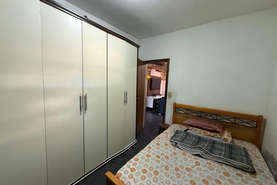 Casa à venda com 3 quartos, 300m² em Braúnas, Belo Horizonte