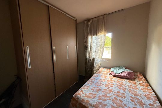 Casa à venda com 3 quartos, 300m² em Braúnas, Belo Horizonte