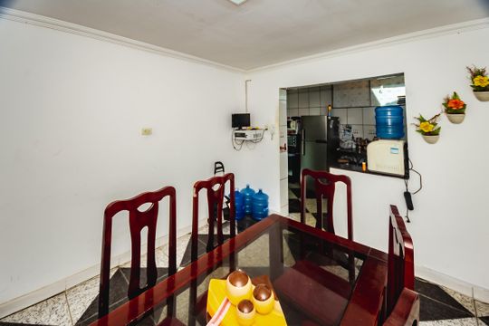 Casa à venda com 3 quartos, 140m² em Pindorama, Belo Horizonte